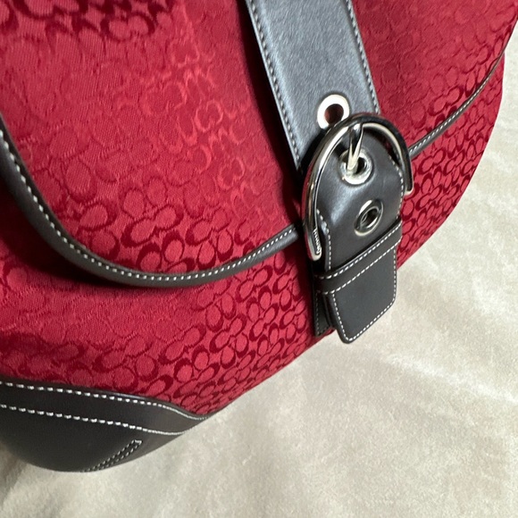 Meet your Posher, Loretta - Picture 4 of 4